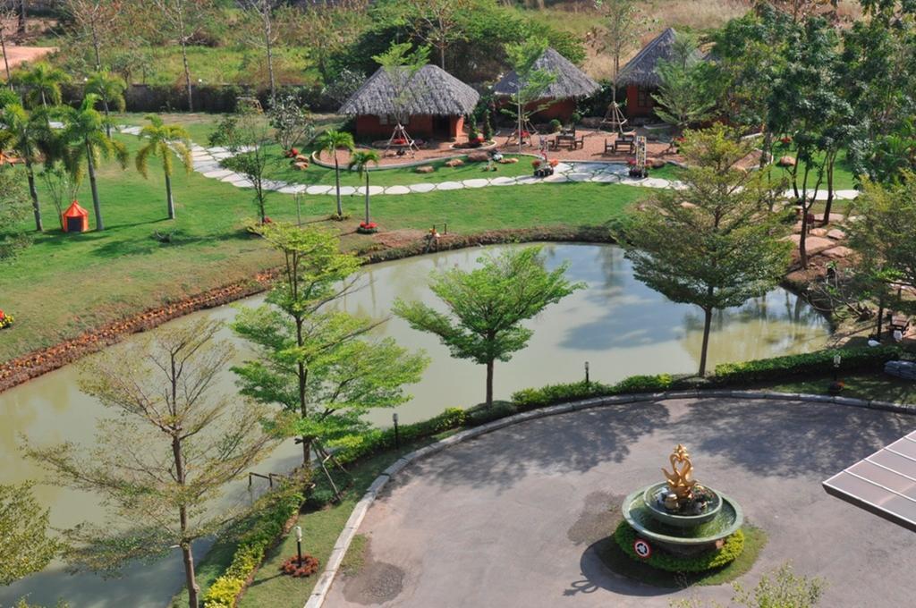The Charm Boutique Resort Khon Kaen Buitenkant foto