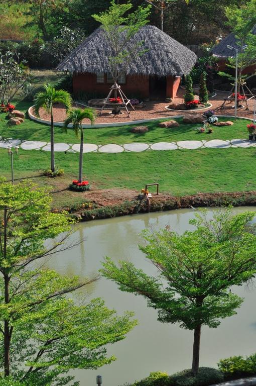 The Charm Boutique Resort Khon Kaen Buitenkant foto